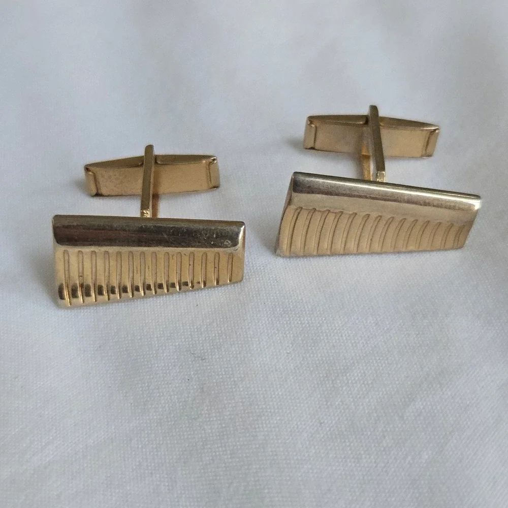 VTG Gold Ribbed Geometric Toggle Cufflinks Unbranded OS Mens Gold Formal Wedding